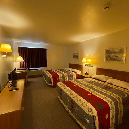 Ausable Valley Inn Mio Экстерьер фото