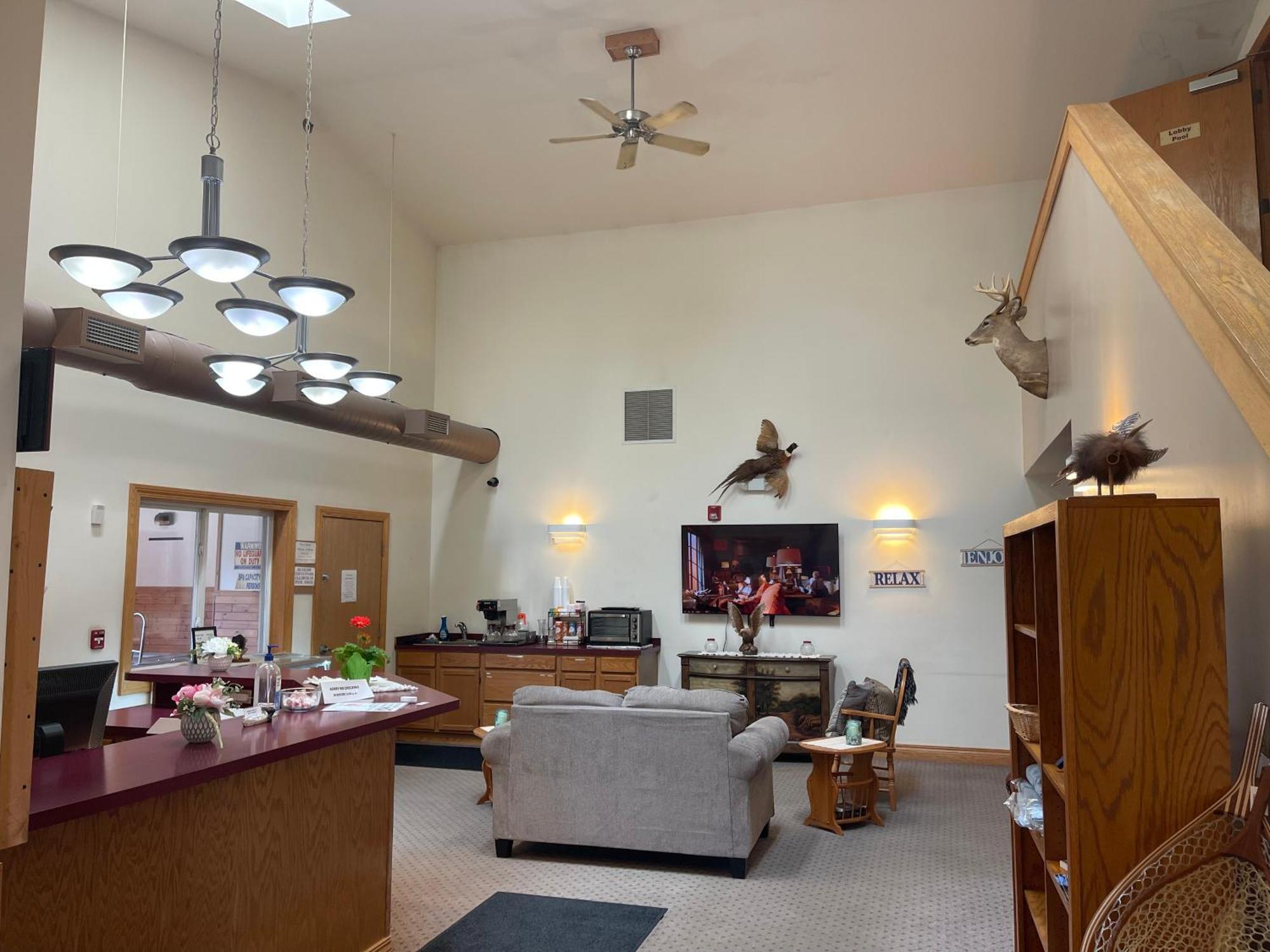Ausable Valley Inn Mio Экстерьер фото